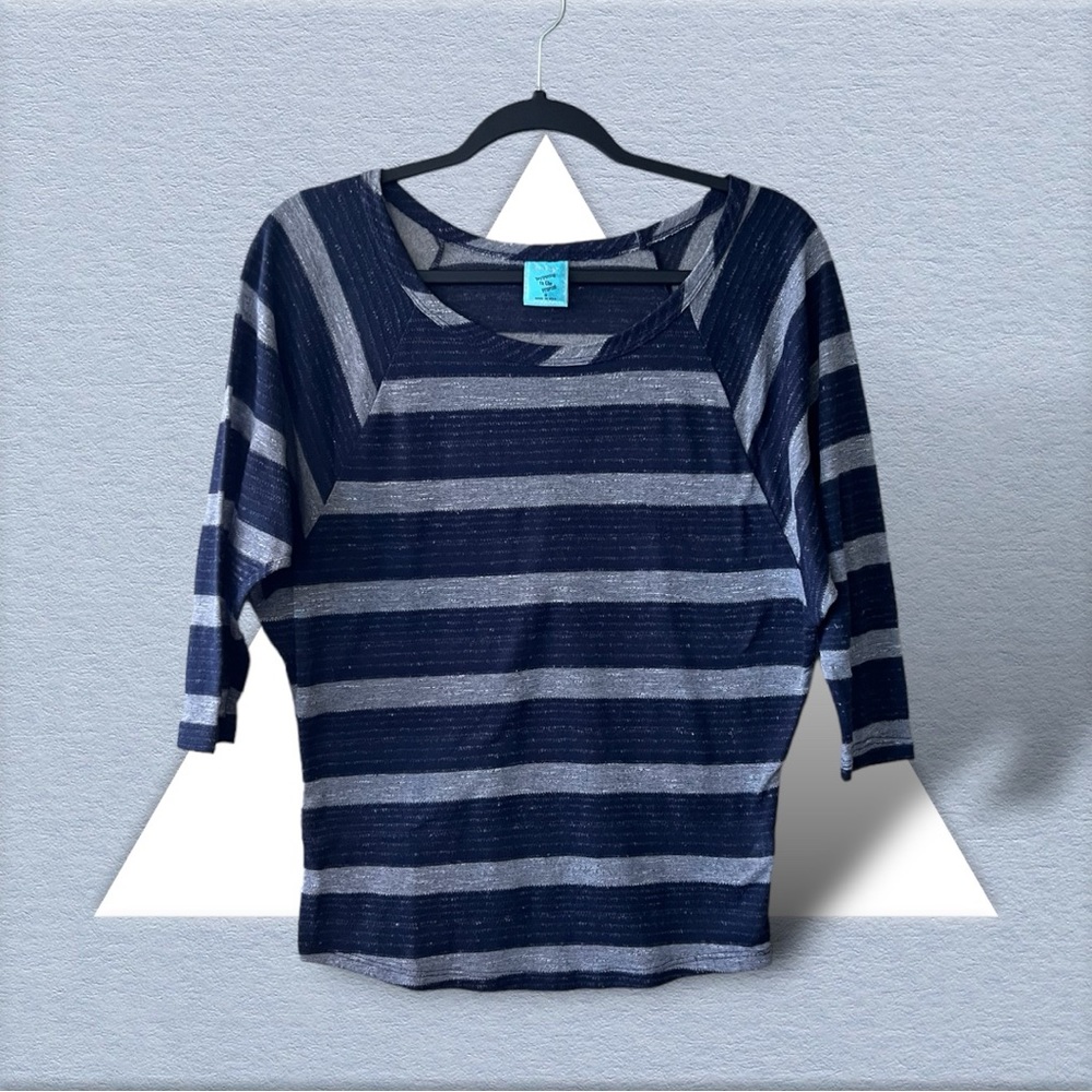 H.I.P. Navy & Heather Navy Striped Raglan Sleeve Top sz S